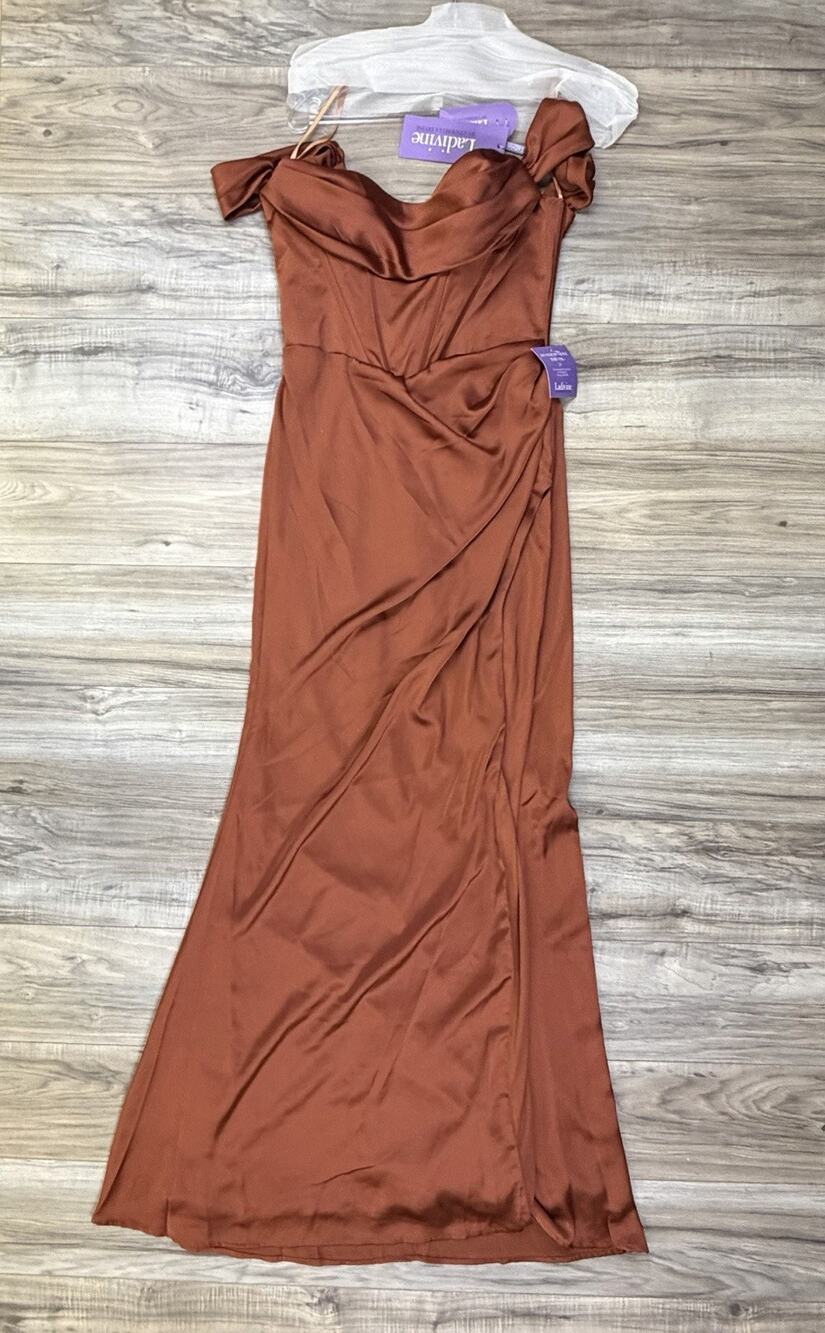 Ladivine Formal Prom Gown Satin Off Shoulder Ruched Slit Rust Size 8 NEW